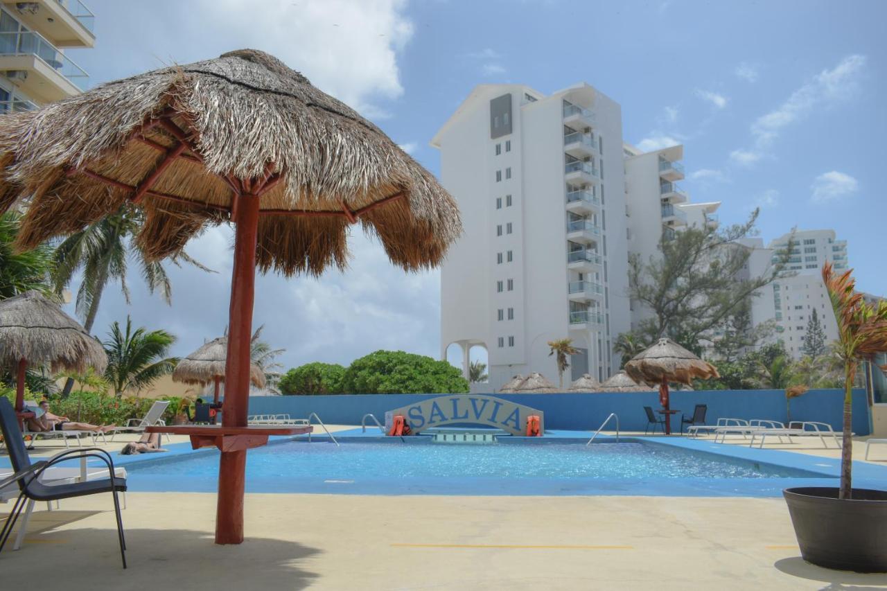 Luxury Caribbean Condos By Salvia Cancun Beachfront Luaran gambar
