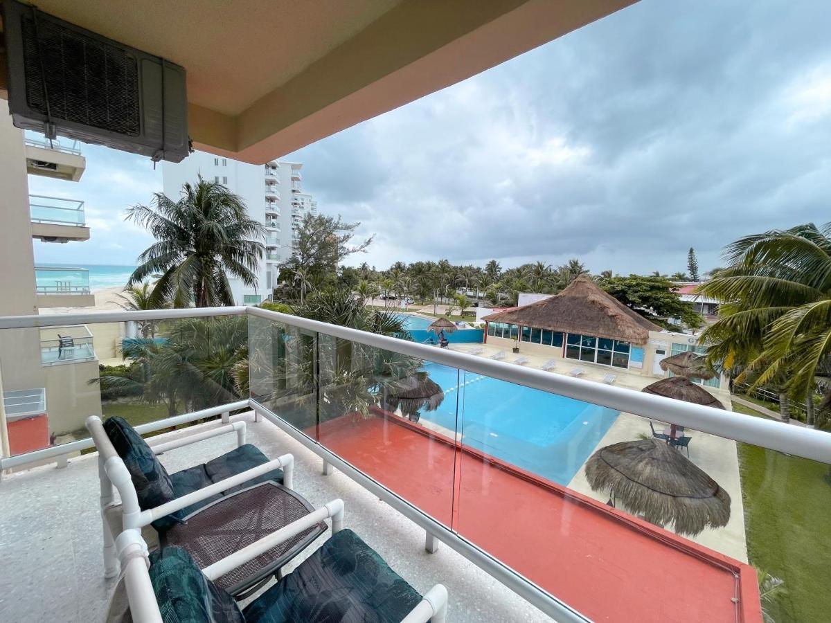 Luxury Caribbean Condos By Salvia Cancun Beachfront Luaran gambar