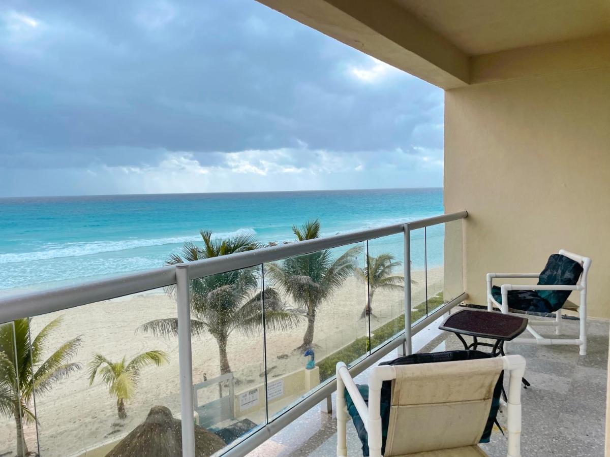 Luxury Caribbean Condos By Salvia Cancun Beachfront Luaran gambar